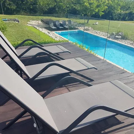 Zlaten Briz * Osenovo