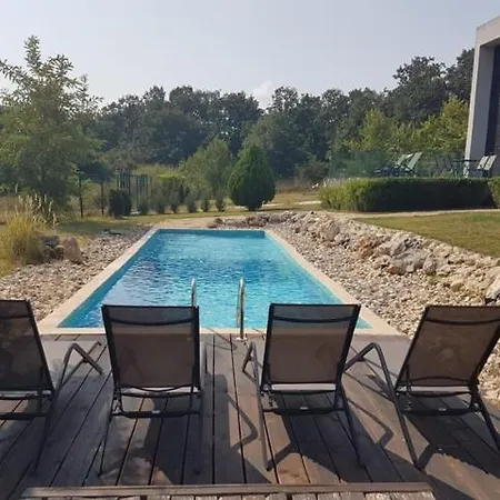 Villa Zlaten Briz *